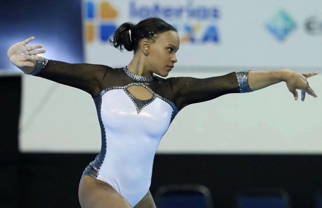 Rebeca Andrade decide ficar fora do solo e do individual geral no Mundial de ginástica