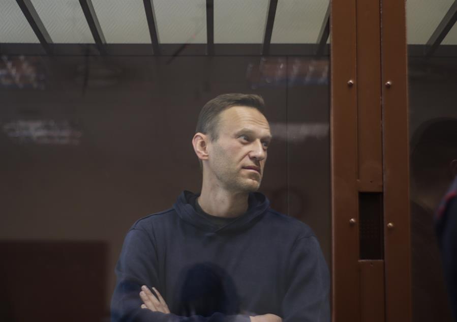 Rússia expulsa diplomatas europeus contrários à prisão de Navalny