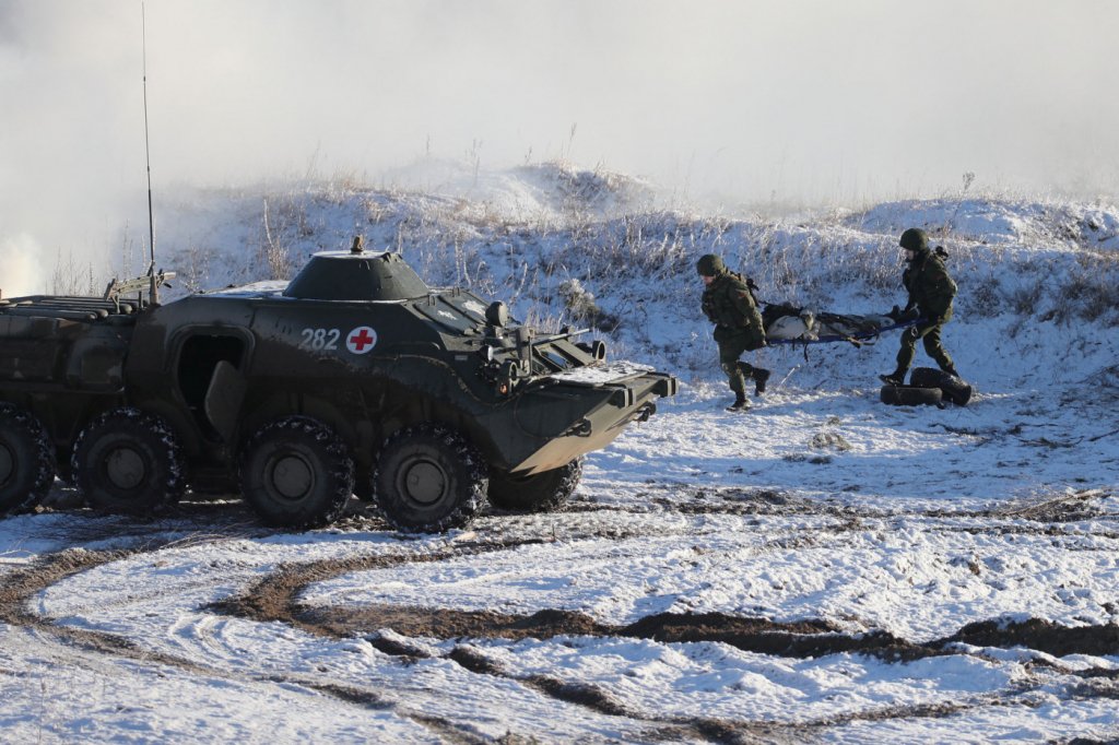 Rússia anuncia retirada parcial de tropas na fronteira com a Ucrânia