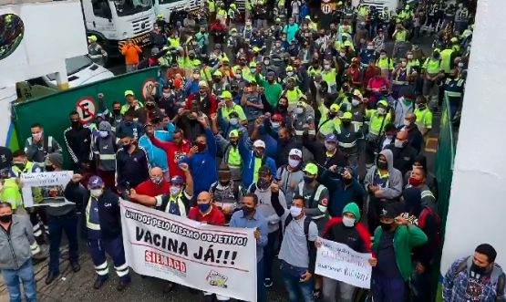 Garis entram em greve em São Paulo e suspendem coleta de lixo por vacina contra a Covid-19