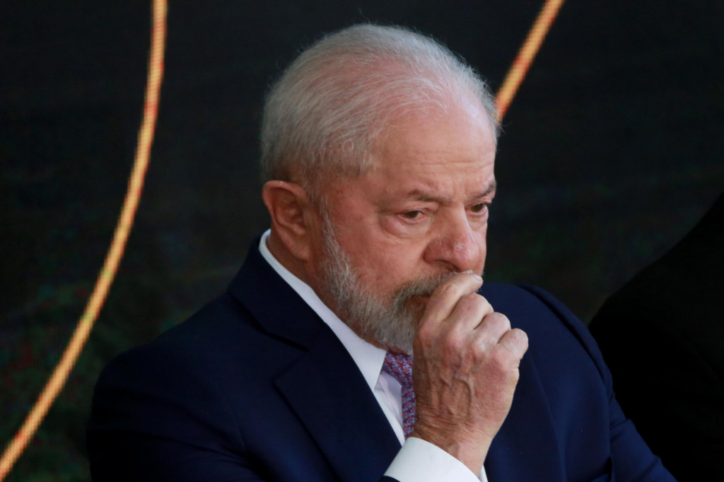 Alvo de críticas na pandemia, Lula sanciona lei que autoriza tratamento por ozonioterapia