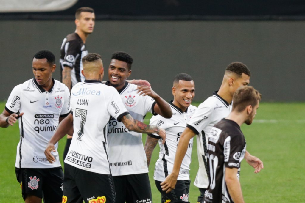 Jemerson faz dois, Corinthians vence a Inter de Limeira e se classifica para a semi do Paulista