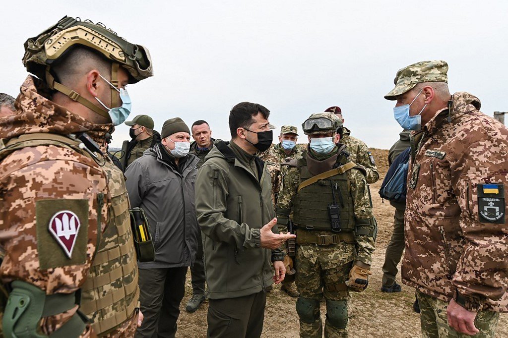 Autoridades ucranianas confirmam queda de Kherson para tropas russas