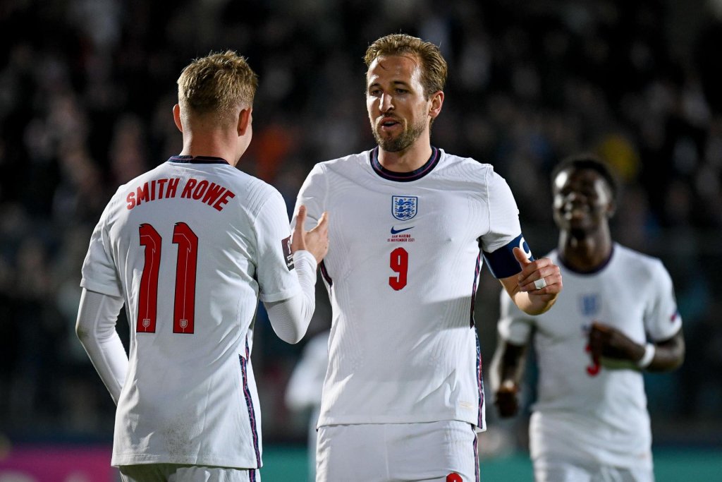 Inglaterra faz 10 a 0 em San Marino e se classifica para Copa; Itália tropeça e vai para repescagem