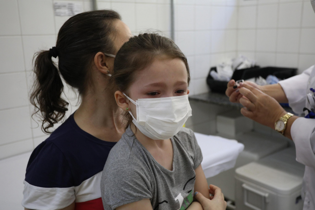 Prefeitura de São Paulo abre inscrição para ‘xepa’ da vacina para crianças sem comorbidades
