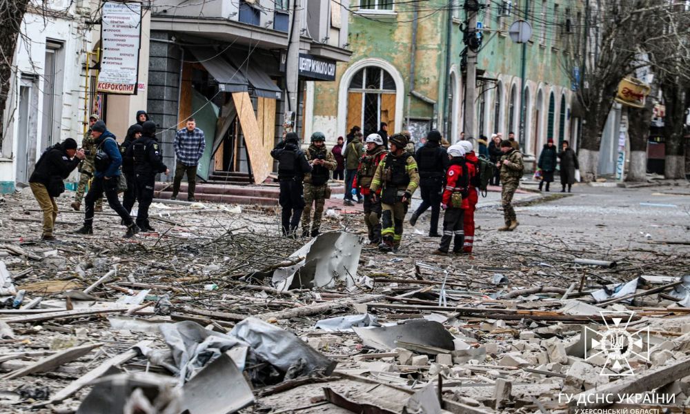 Bombardeio russo na Ucrânia deixa ao menos três civis mortos