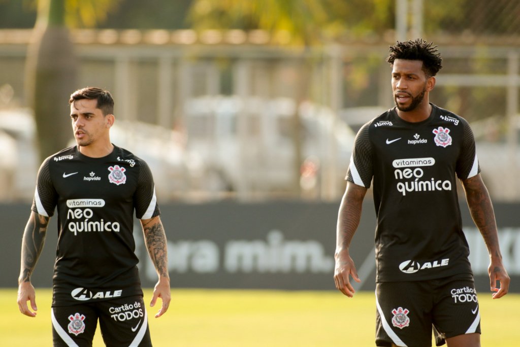 Corinthians faz ‘jogo do ano’ contra Penãrol com força máxima; veja escalação 