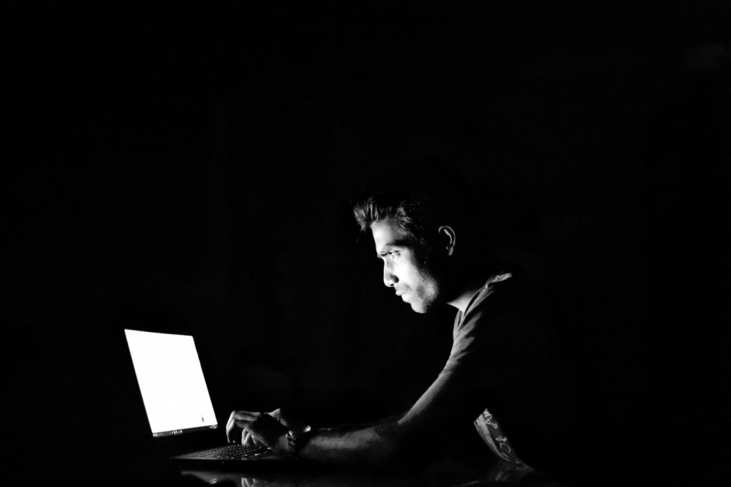 Hackers invadem uma das maiores empresas de cibersegurança dos EUA
