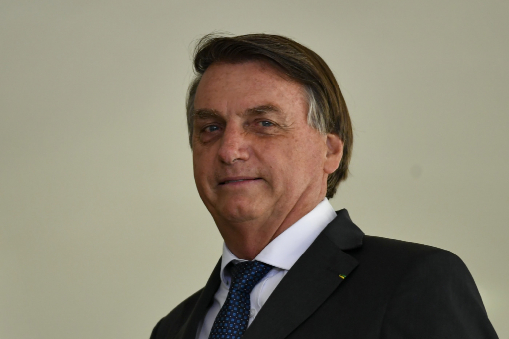Após 14 meses sem partido, presidente Jair Bolsonaro deve se filiar ao Patriota