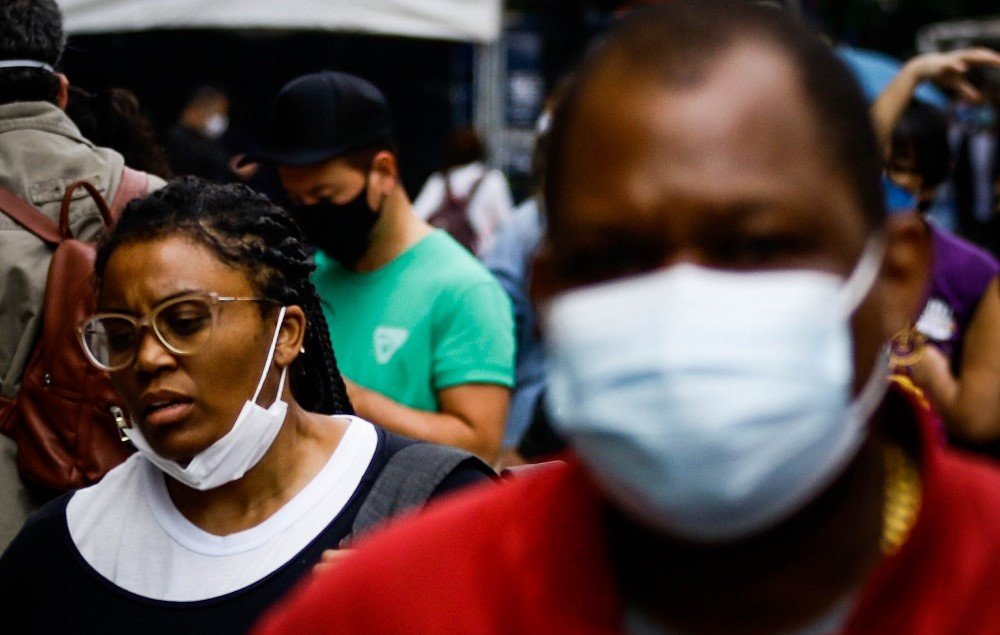Pandemia afeta mais pretos e pardos em São Paulo, mostra pesquisa