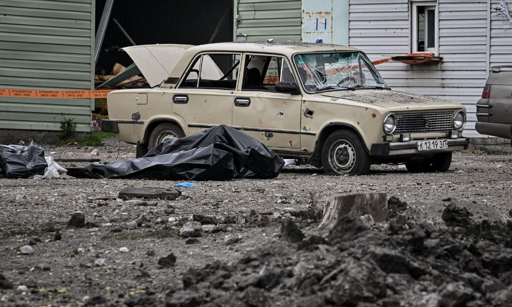 Bombardeio próximo a Zaporizhia deixa ao menos 25 mortos e 50 feridos