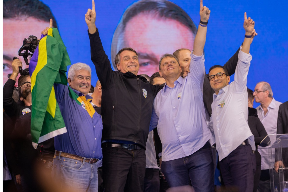 Campanha de Tarcísio aposta em força de Bolsonaro em SP e projeta segundo turno contra Haddad