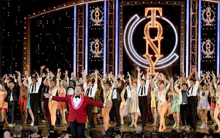 Tony Awards terá cerimônia especial para celebrar reabertura da Broadway; saiba onde assistir