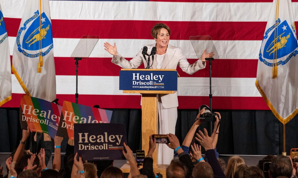 Maura Healey é a primeira lésbica a ser eleita governadora nos EUA