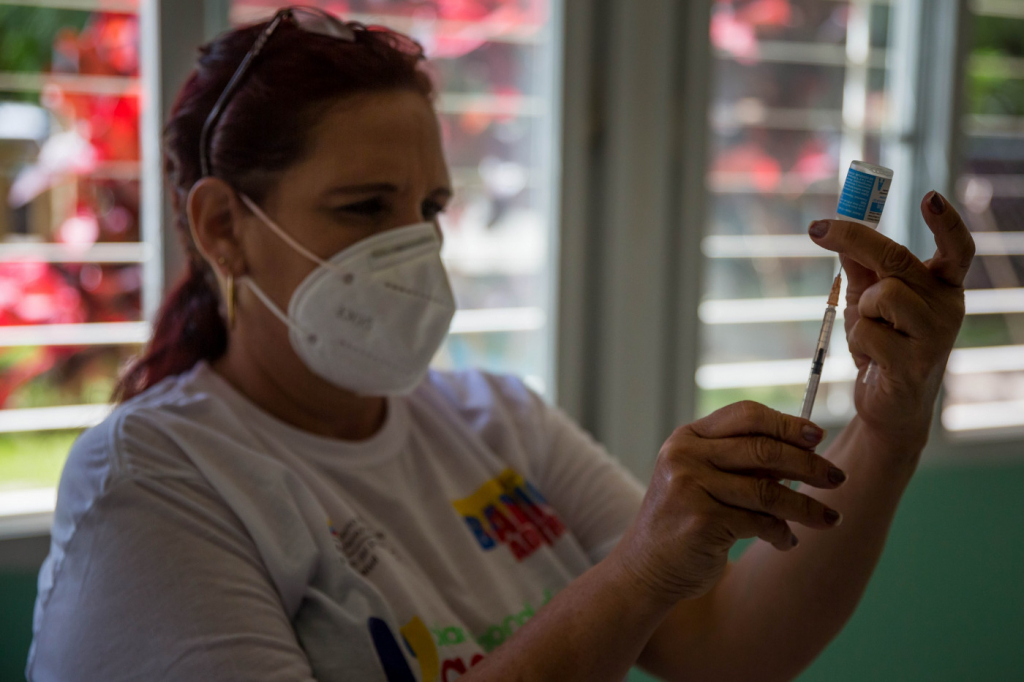 Cuba iniciará imunização em massa contra a Covid-19 com a vacina Abdala