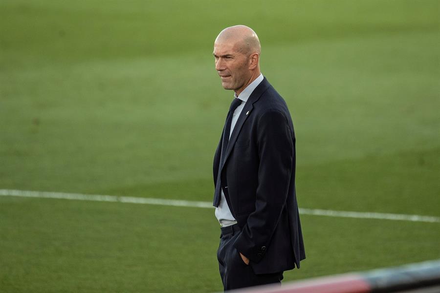 Real Madrid confirma a saída de Zidane: ‘Está no coração do madridismo’