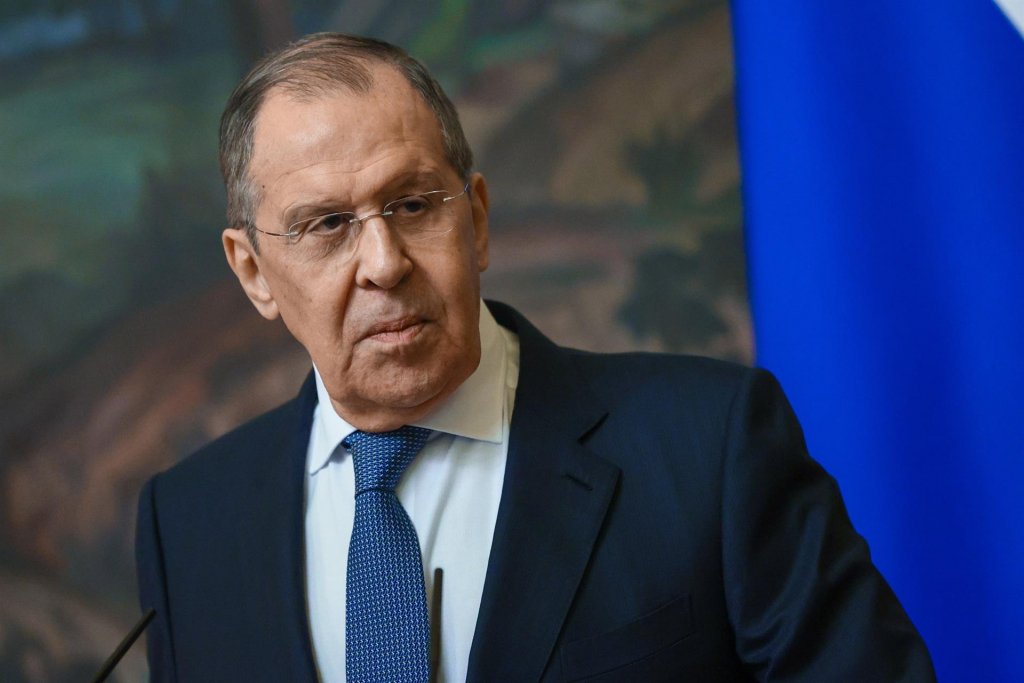 Rússia diz aceitar negociação se Ucrânia ‘depuser as armas’