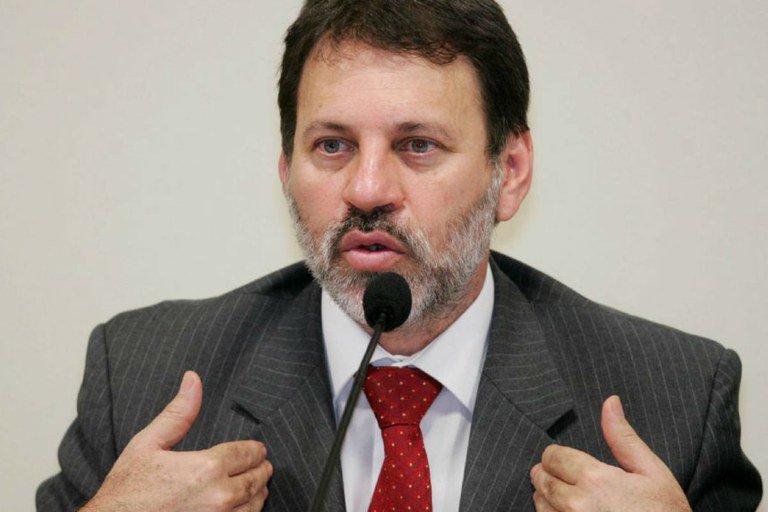 Ministro do STJ anula condenação de Delúbio na Lava Jato e manda processo para a Justiça Eleitoral