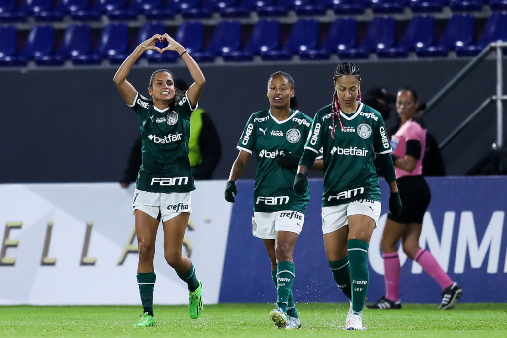 Palmeiras estreia com vitória contra o Limpeño na Libertadores Feminina