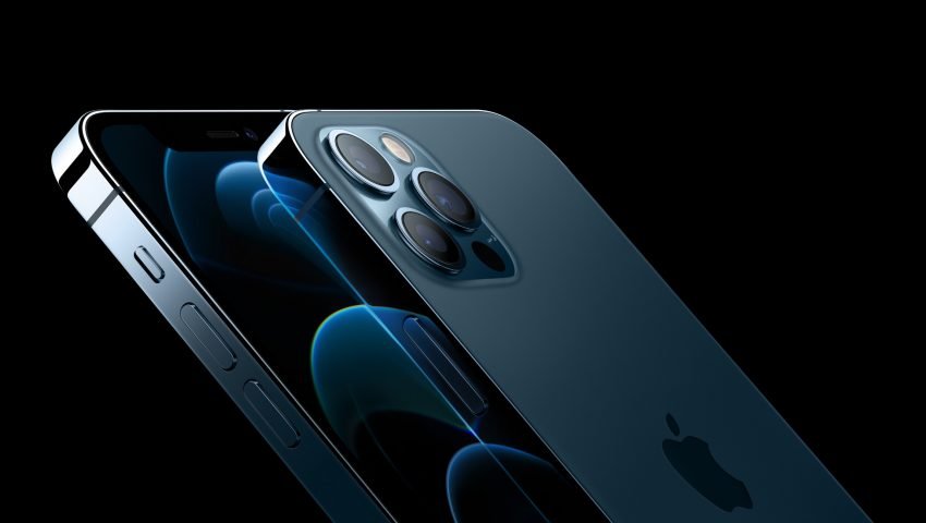 Após notificação, Procon-SP vai exigir que carregadores de iPhone sejam disponibilizados pela Apple