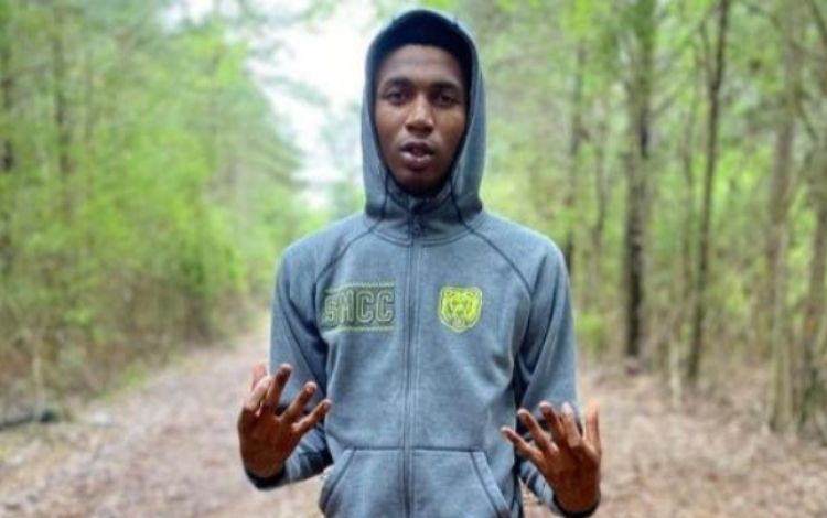 Rapper americano é assassinado aos 19 anos após ser ameaçado nas redes sociais