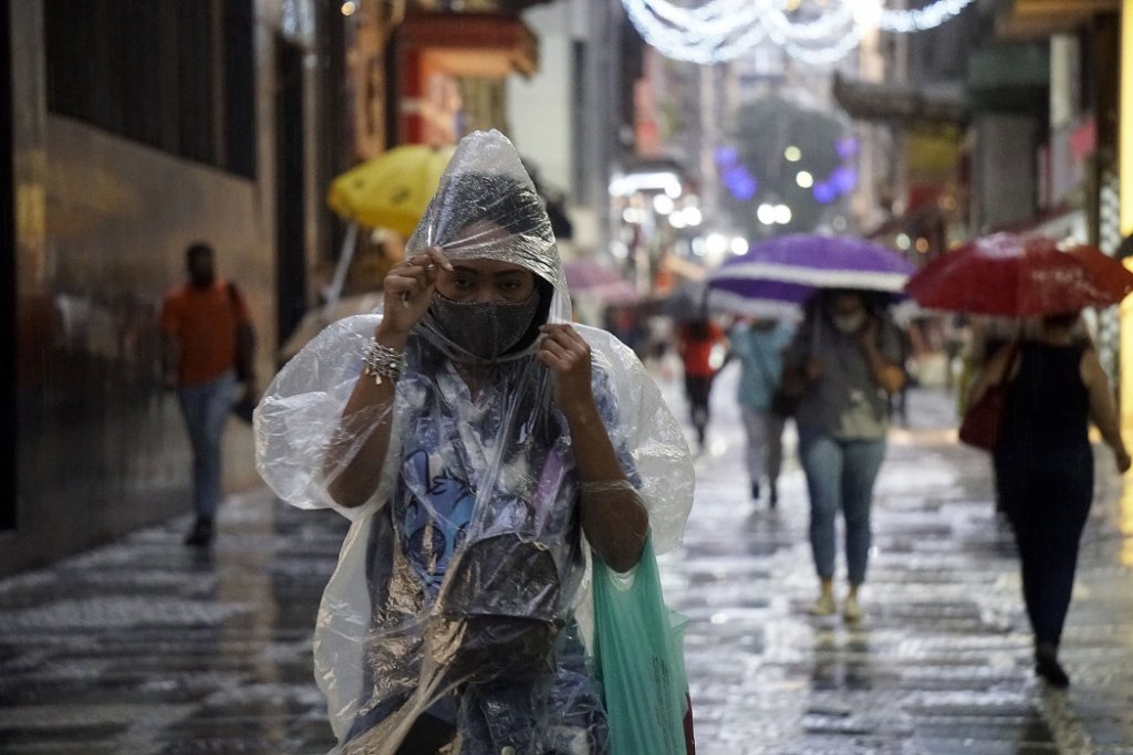 Após alagamentos na Bahia e Minas Gerais, São Paulo entra em alerta para chuvas em todas as regiões