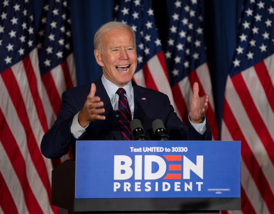 Biden não pretende retirar tarifas impostas à China imediatamente