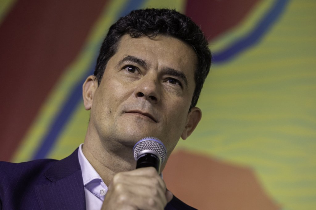 Defesa de Moro pede que Moraes analise declarações de Bolsonaro sobre suposta interferência no Coaf