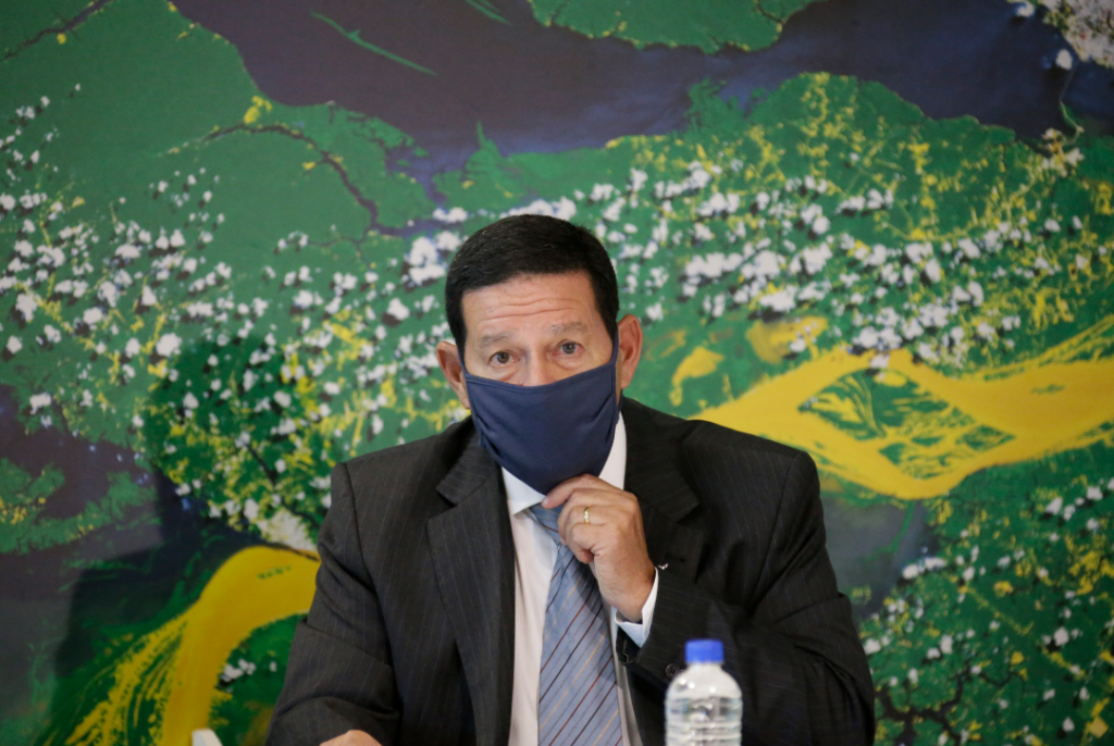 Mourão diz que ‘questão de confiança’ motivou substituição na Petrobras