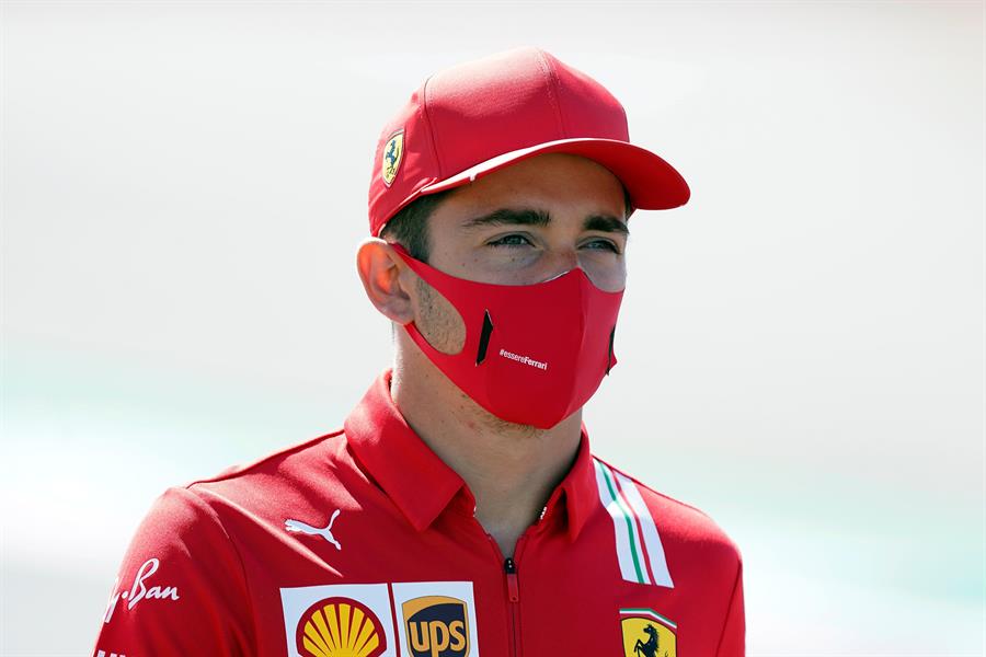 Piloto da Ferrari, Charles Leclerc testa positivo para a Covid-19