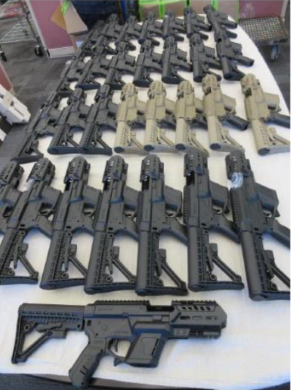 PF mira esquema de contrabando de armas por empresa de fachada do ramo de efeitos cinematográficos