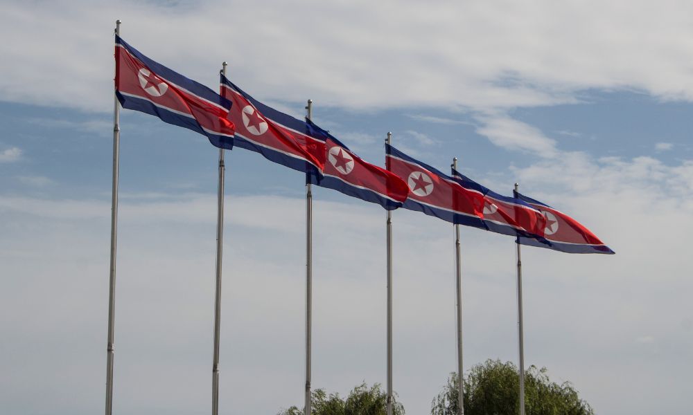 Capital da Coreia do Norte é confinada após sofrer ‘males respiratórios’