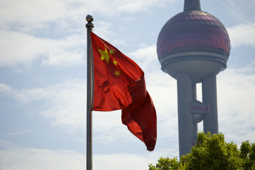 China acusa G7 de ‘manipulação’ após críticas do grupo a Xinjiang e Hong Kong