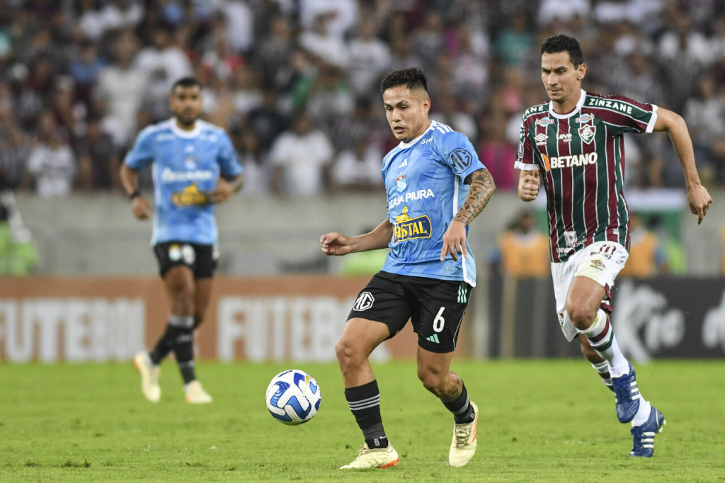 Fluminense passa sufoco, mas segura empate com o Sporting Cristal e avança na Libertadores