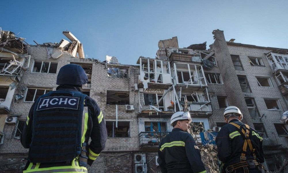 Rússia diz ter atacado centro de comando, mas Ucrânia afirma ser uma zona civil; sete morreram