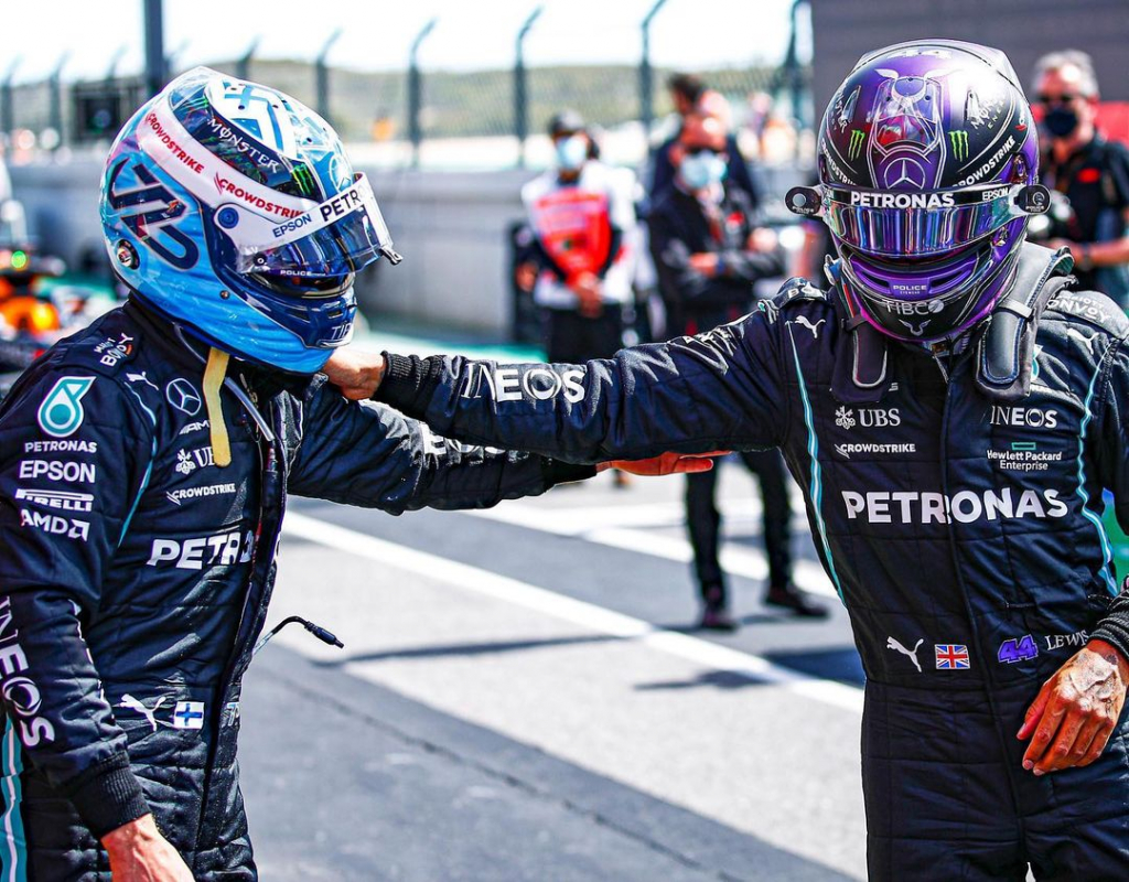 Bottas supera Hamilton e Verstappen e larga em 1º no GP de Portugal