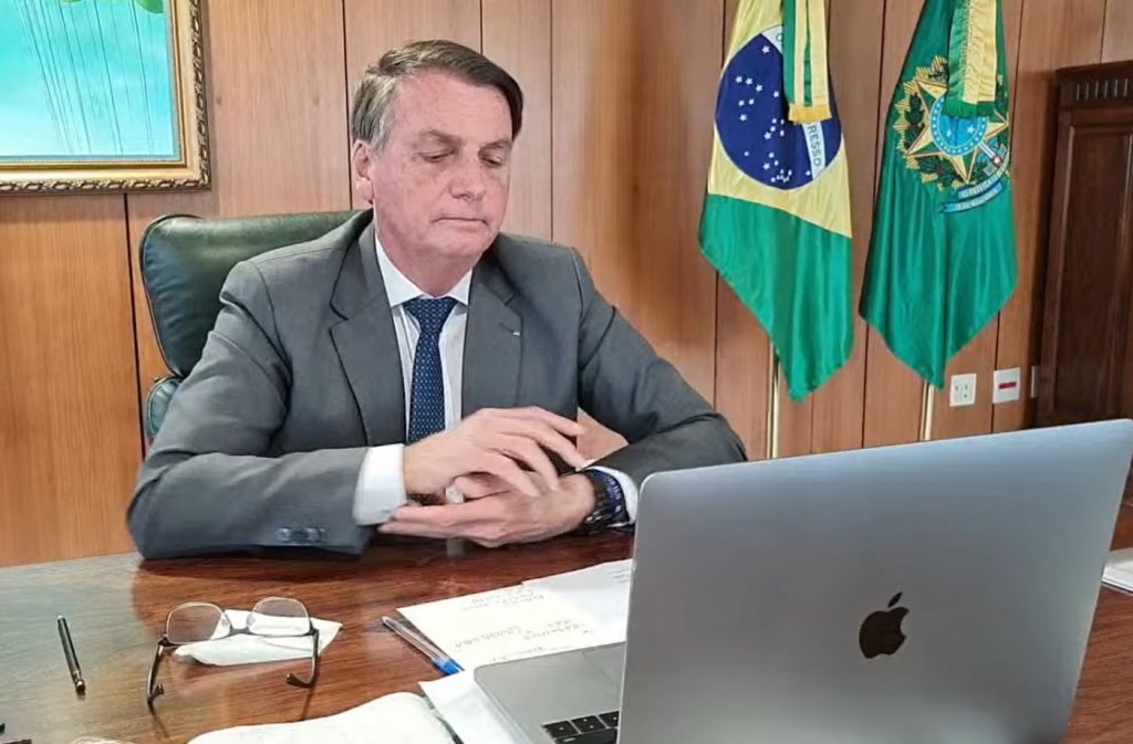 ‘Centrão tem sido útil para aprovarmos muita coisa’, diz Bolsonaro