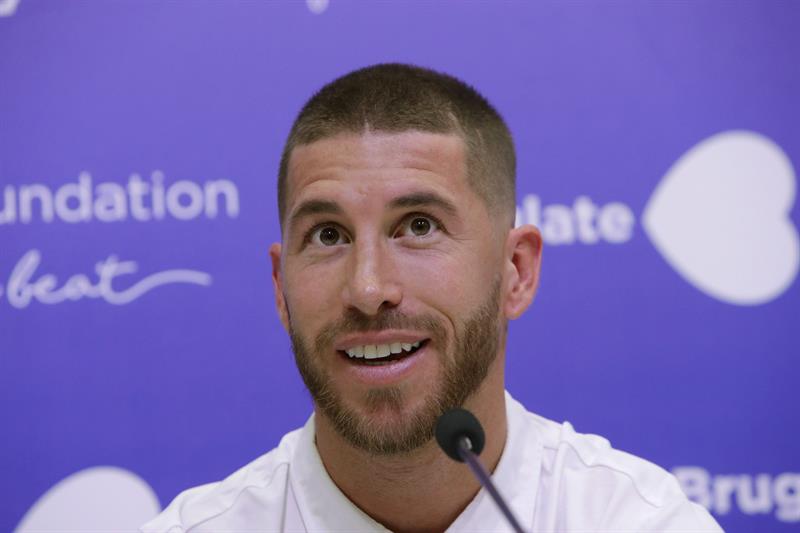 Rádio espanhola diz que Sergio Ramos revelou onde vai jogar para amigos de Real Madrid