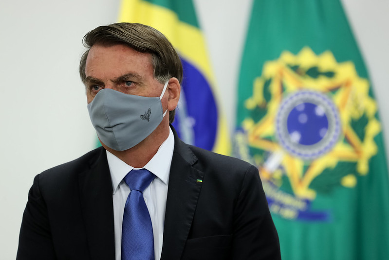 Jair Bolsonaro e alguns ministros podem se vacinar contra a Covid-19 no DF a partir deste sábado