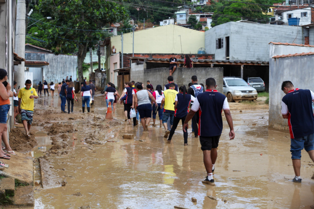Chuvas devem continuar a atingir o litoral norte de São Paulo até sexta-feira