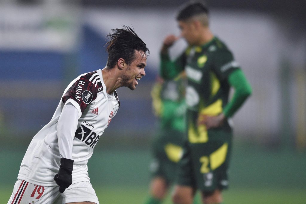 Na estreia de Renato Gaúcho, Flamengo vence o Defensa y Justicia por 1 a 0 na Libertadores