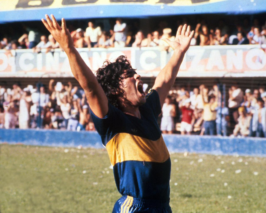 Conmebol adia partida entre Internacional e Boca Juniors após morte de Maradona