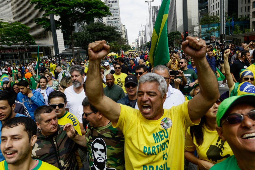 Major Olimpio foi sindicalista, teve guinada à direita e apoiou Bolsonaro em 2018