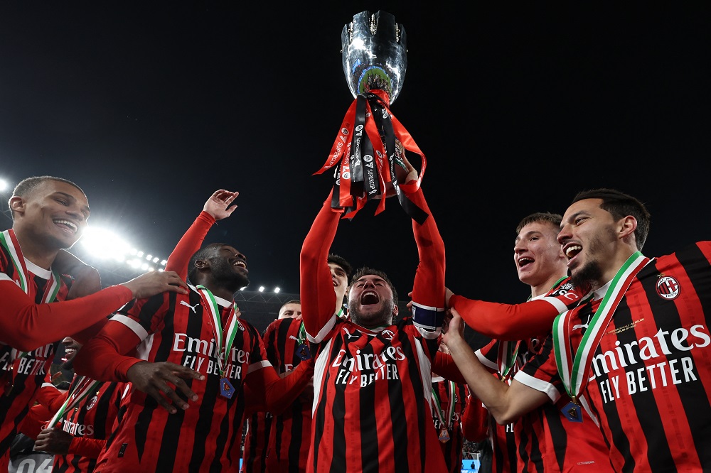 Milan consegue virada heroica contra a Inter de Milão e conquista a Supercopa da Itália