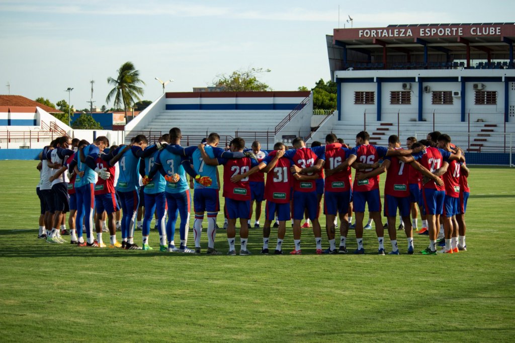 Dez atletas do Fortaleza testam positivo para Covid-19 após réveillon