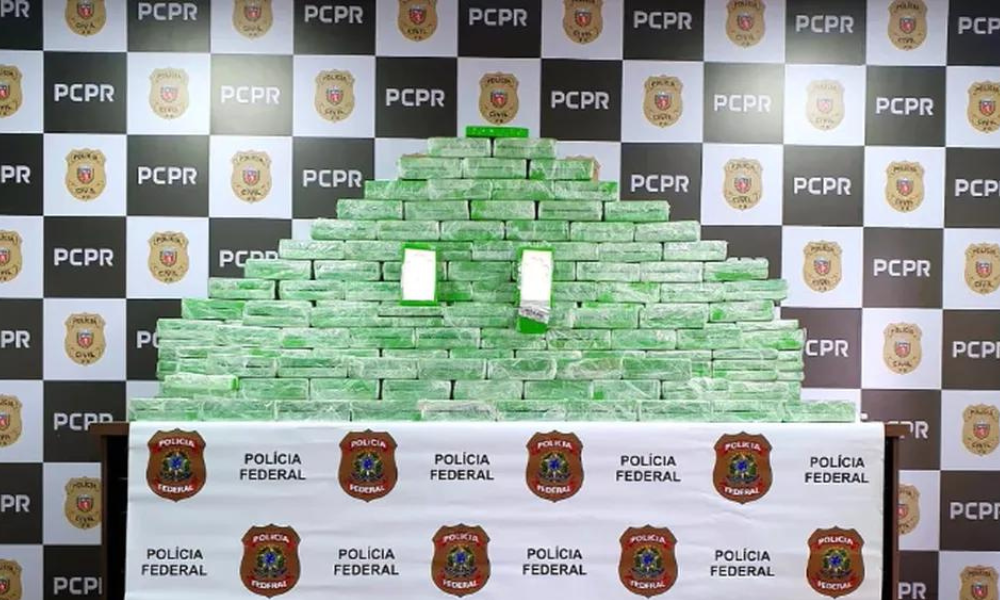 PF prende 28 pessoas e bloqueia R$ 1 bi de investigados em operação conjunta contra o narcotráfico