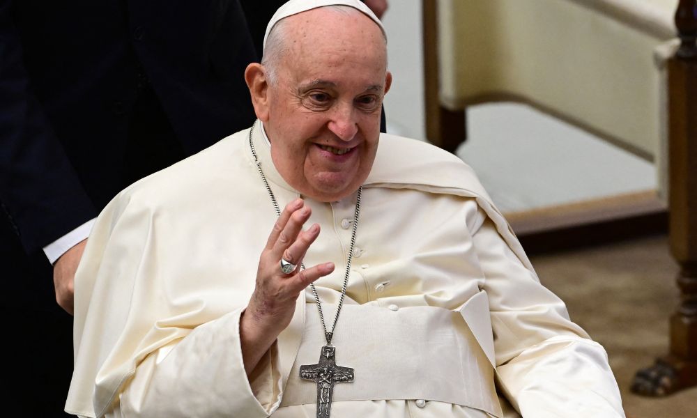 Papa brinca com estado de saúde e faz apelo aos líderes da COP28: ‘Pensem no bem comum e no futuro dos seus filhos’