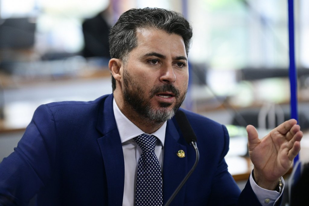 Marcos do Val defende fim dos supersalários, mas diz que parlamentares ‘têm receio’ do Judiciário