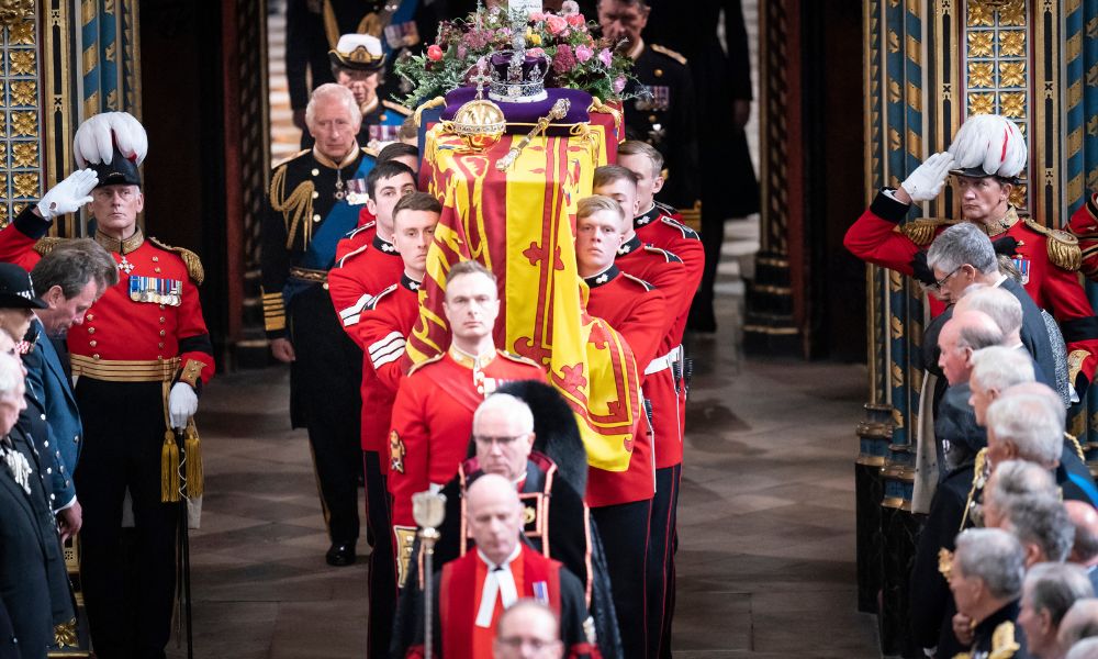 Reino Unido e o mundo dão adeus a Elizabeth II no ‘funeral do século’