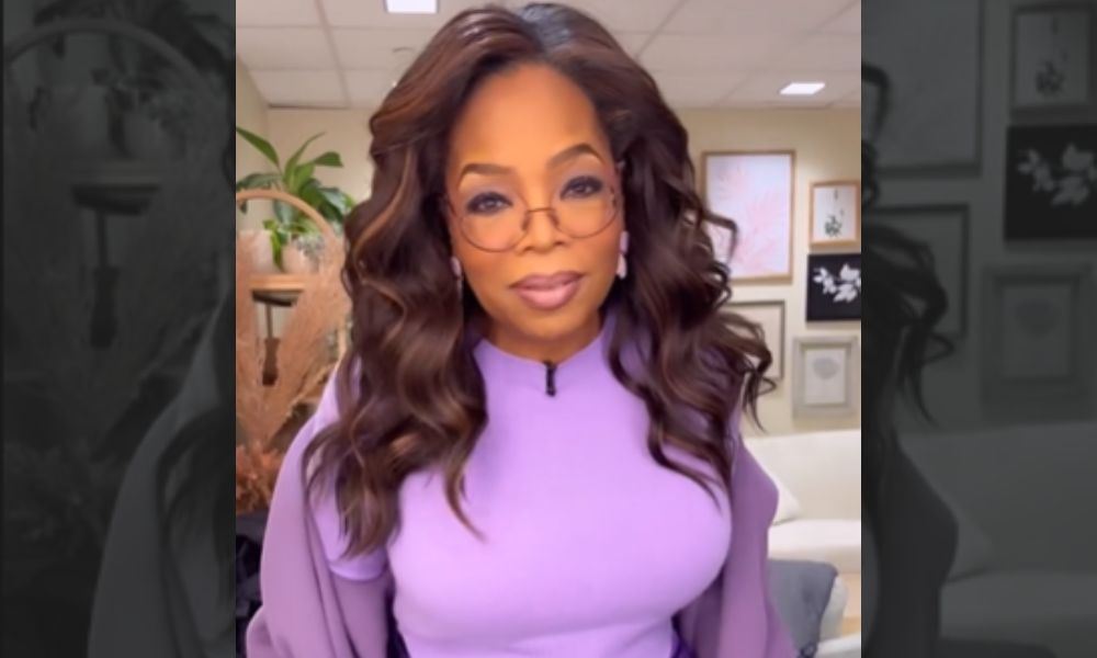 Oprah Winfrey é internada com grave problema estomacal